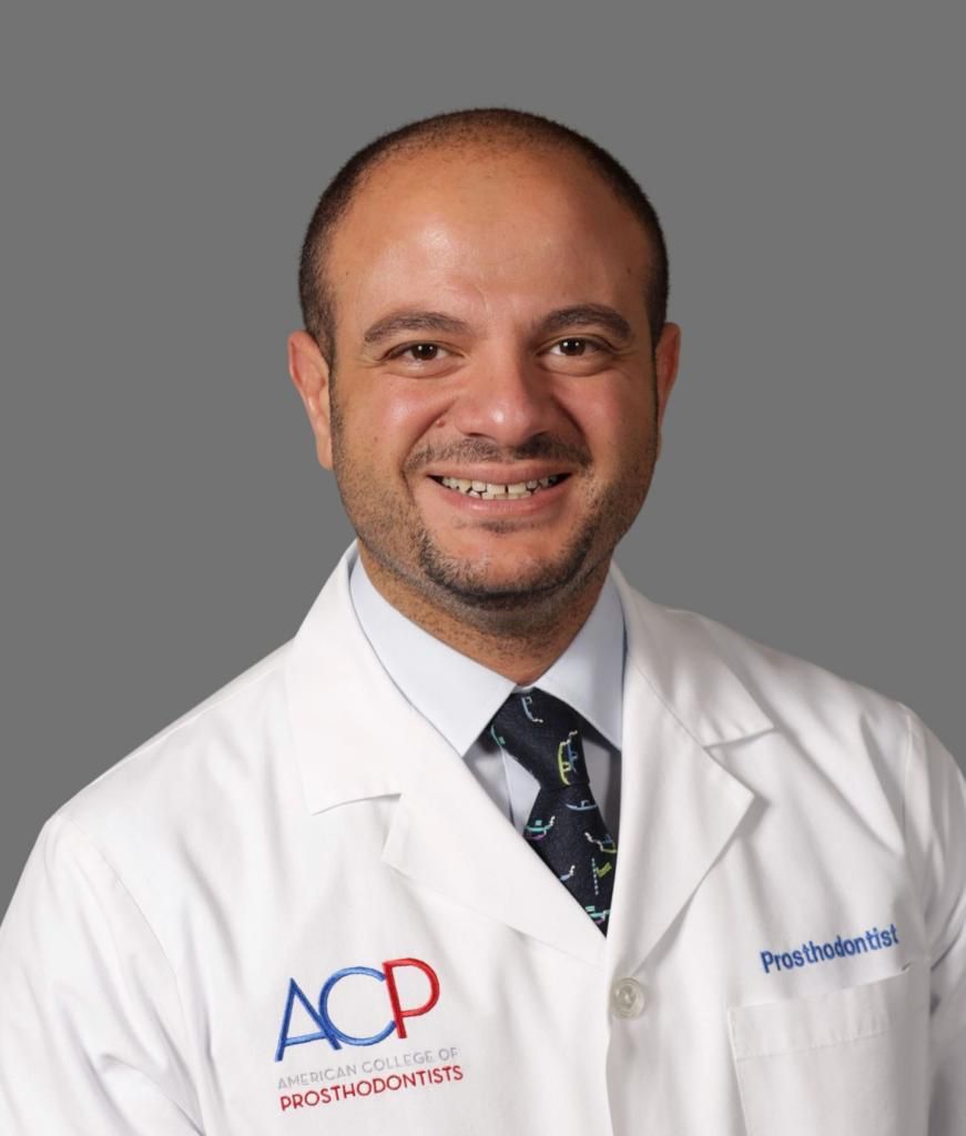 Portrait of Dr Amr Farrag